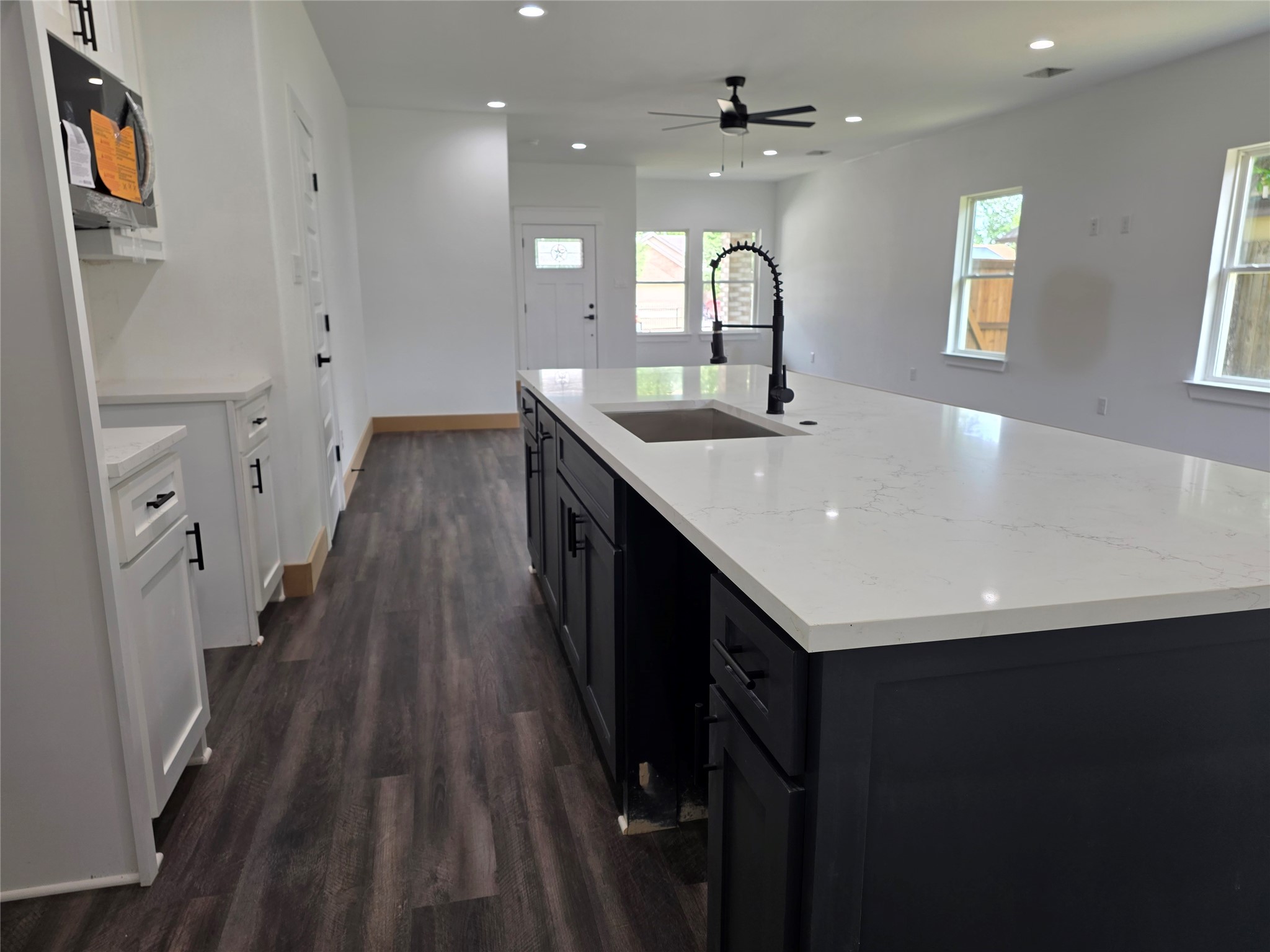 322 W Brownlee Avenue Dallas TX 75224