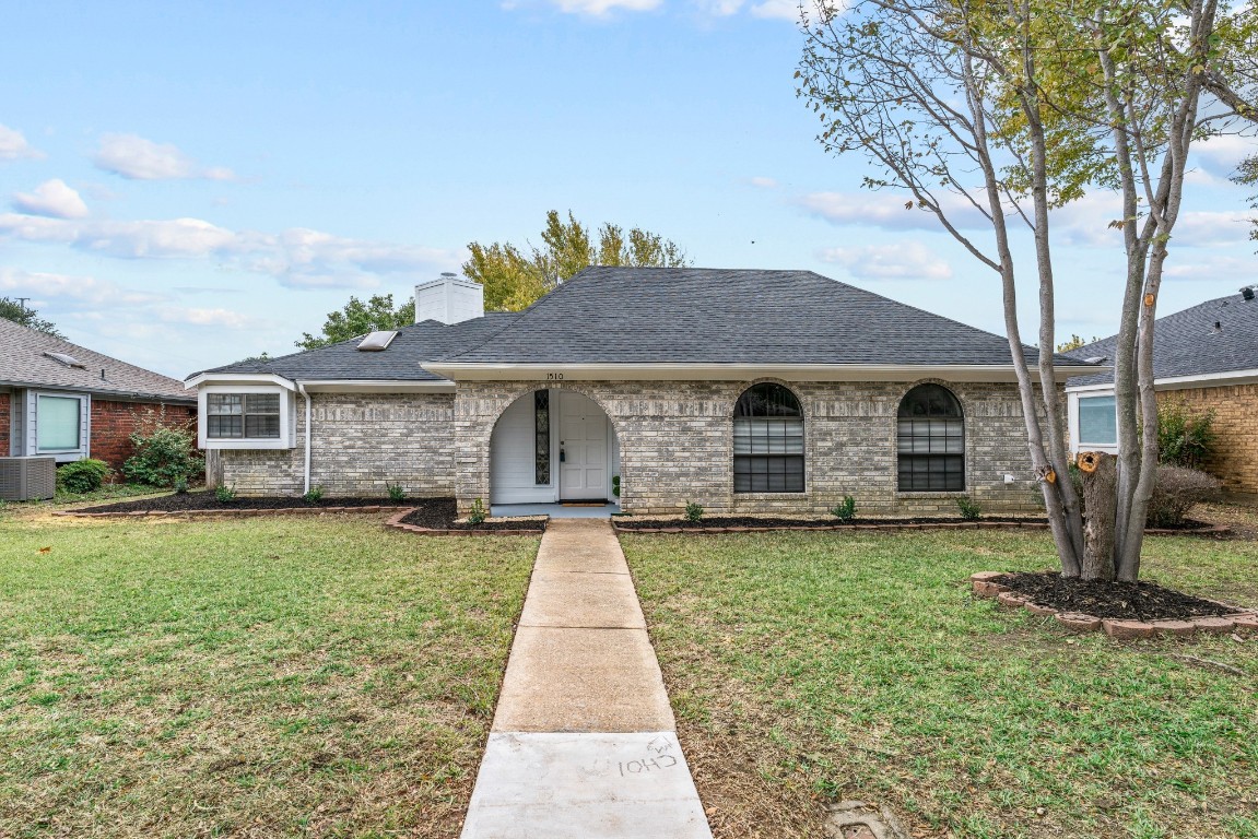 1510 Sunswept Terrace Lewisville TX 75077