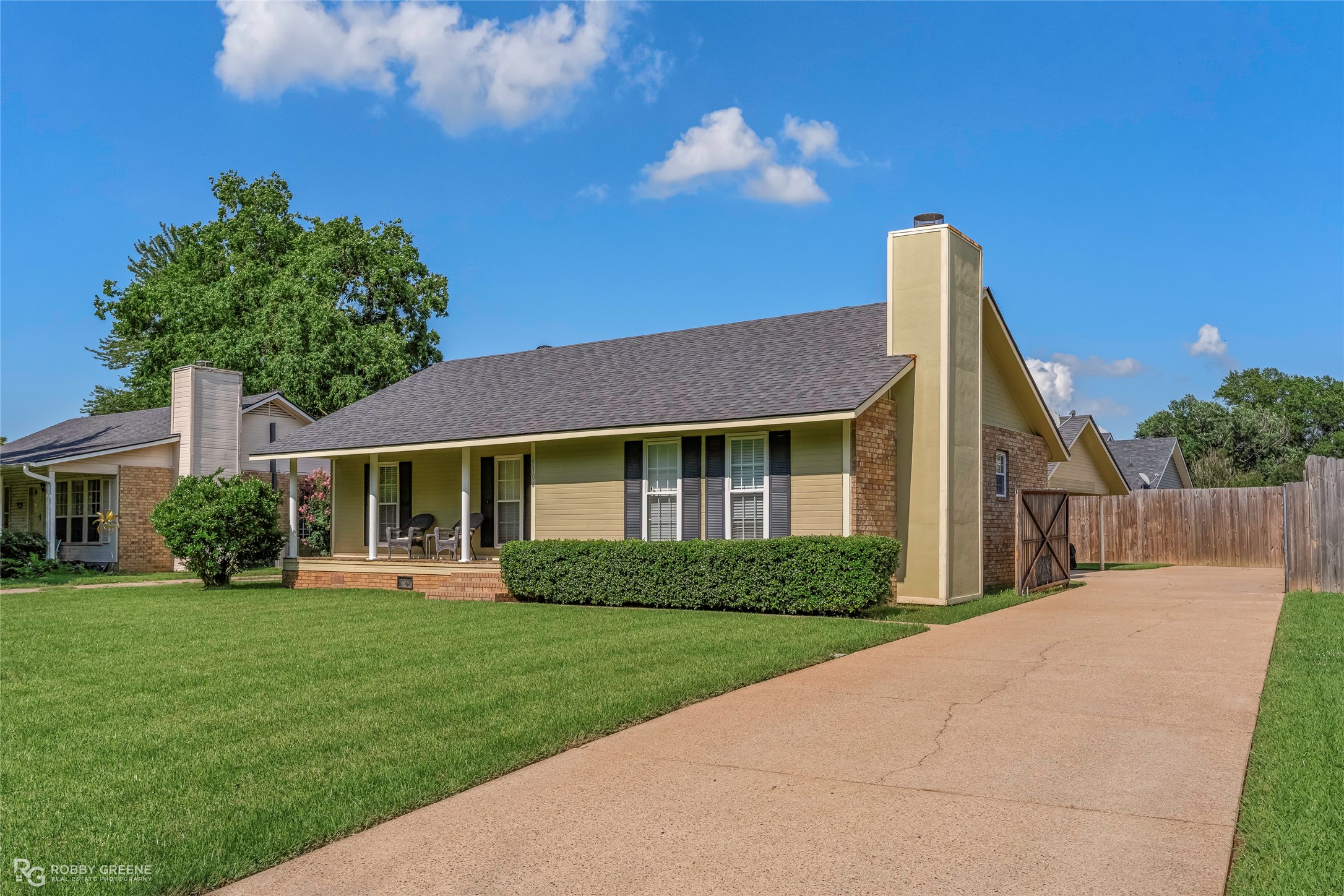 5106 Tara Lane Bossier City LA 71111