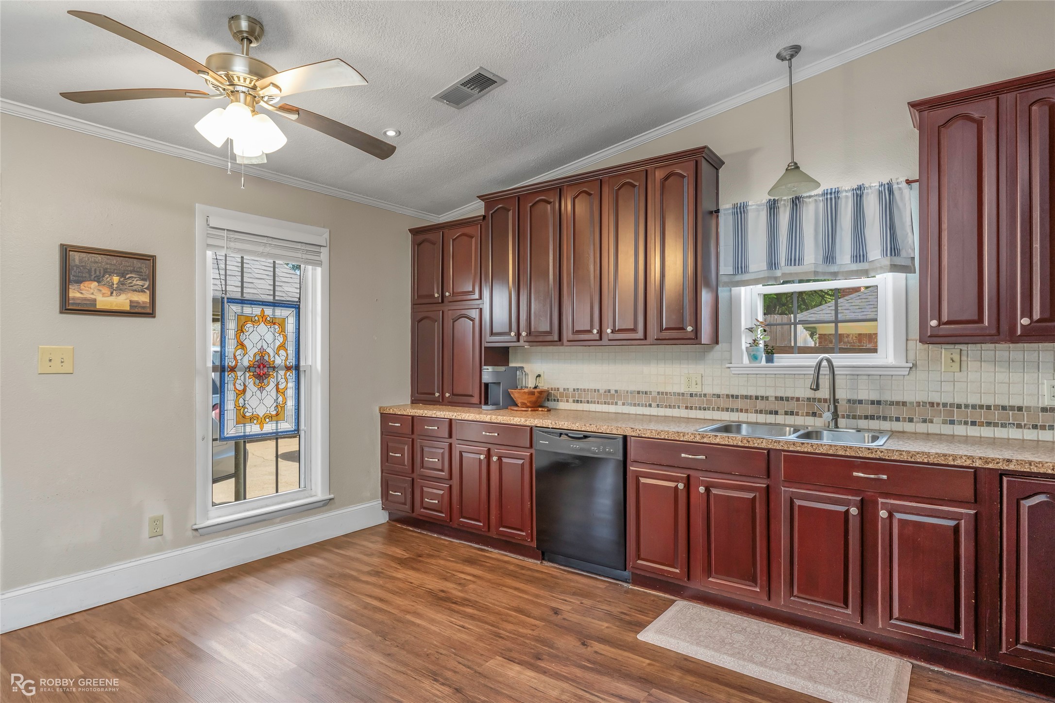 5106 Tara Lane Bossier City LA 71111