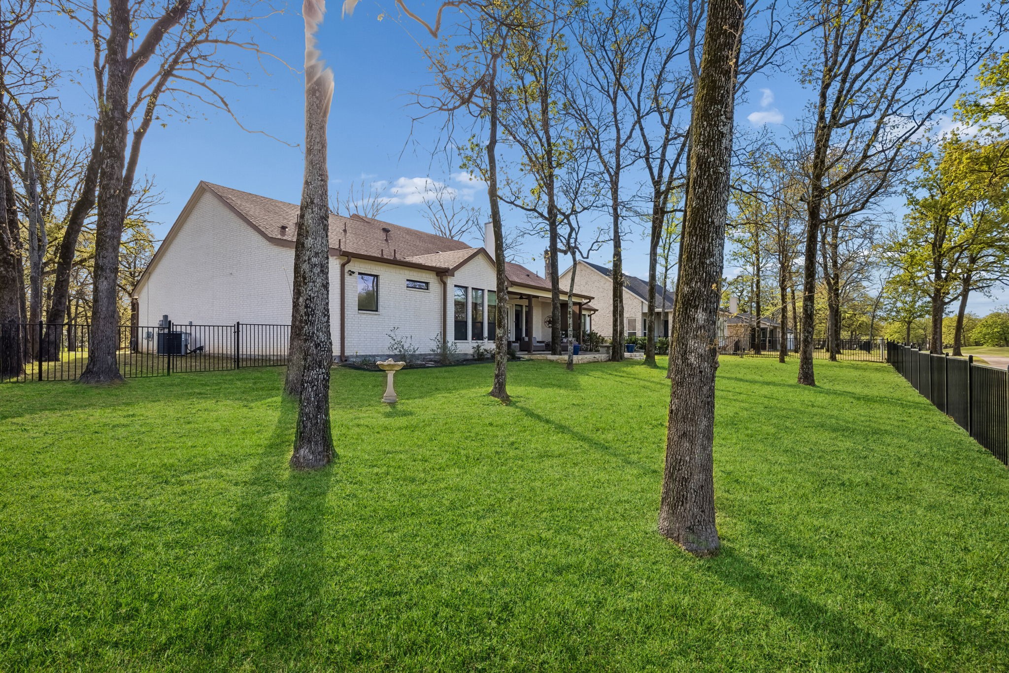 207 Colonial Drive Mabank TX 75156
