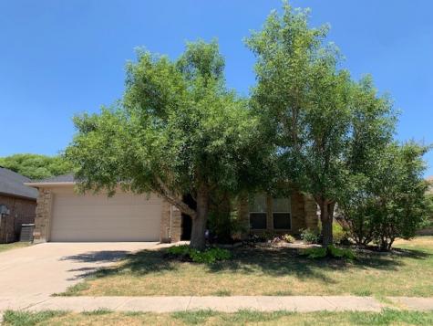 3212 Overstreet Lane Royse City TX 75189