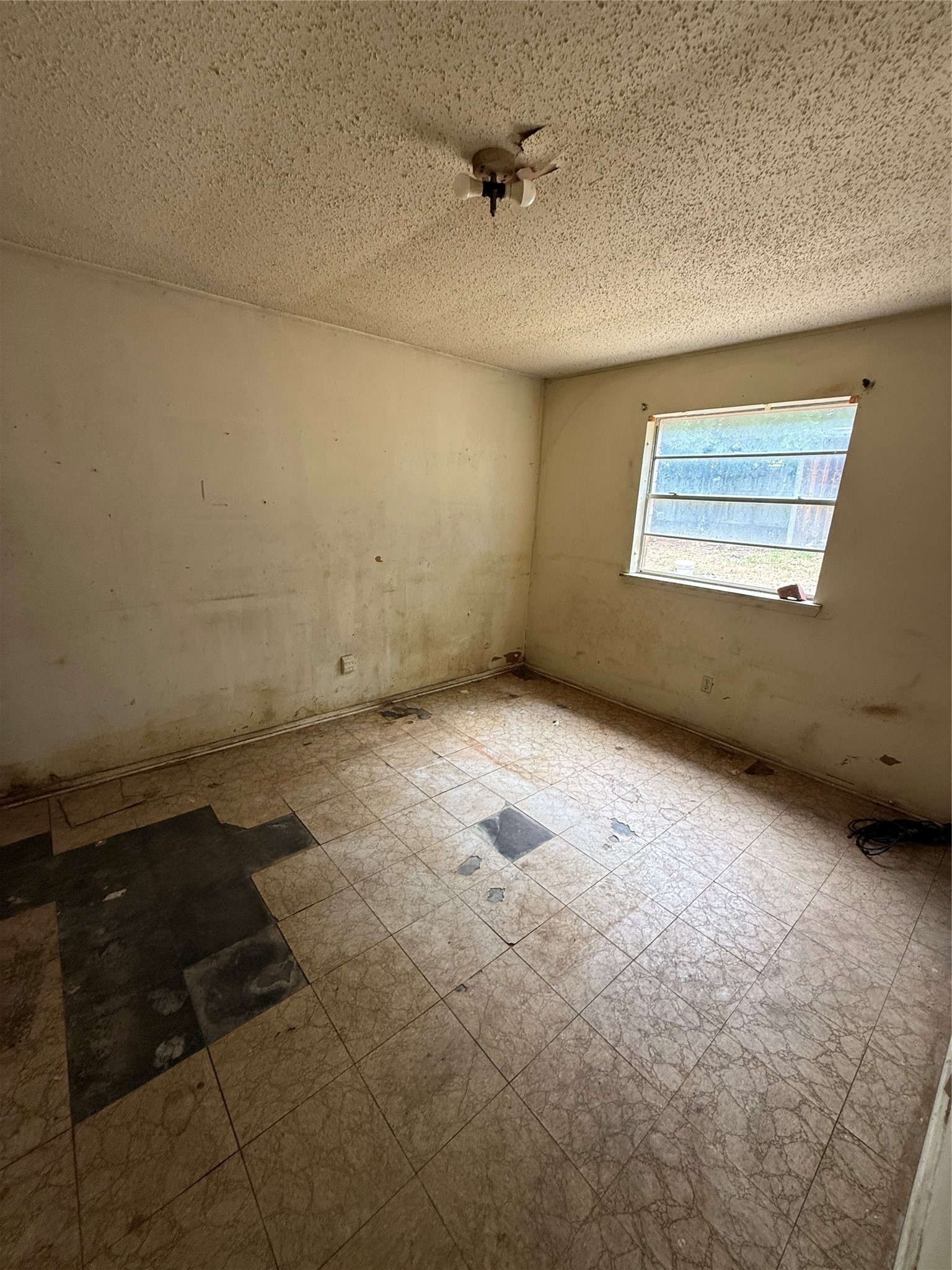 4841 Eastover Avenue Fort Worth TX 76119