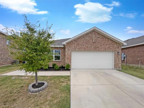 464 Starboard Drive Crowley TX 76036
