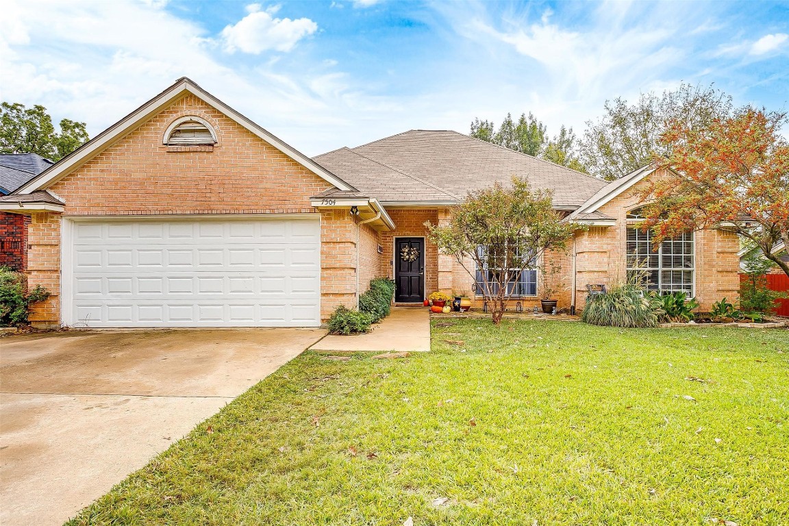 7504 Brentwood Court North Richland Hills TX 76182
