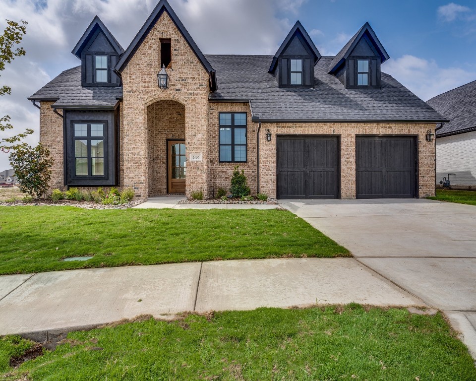 2430 Amesbury Drive Midlothian TX 76065