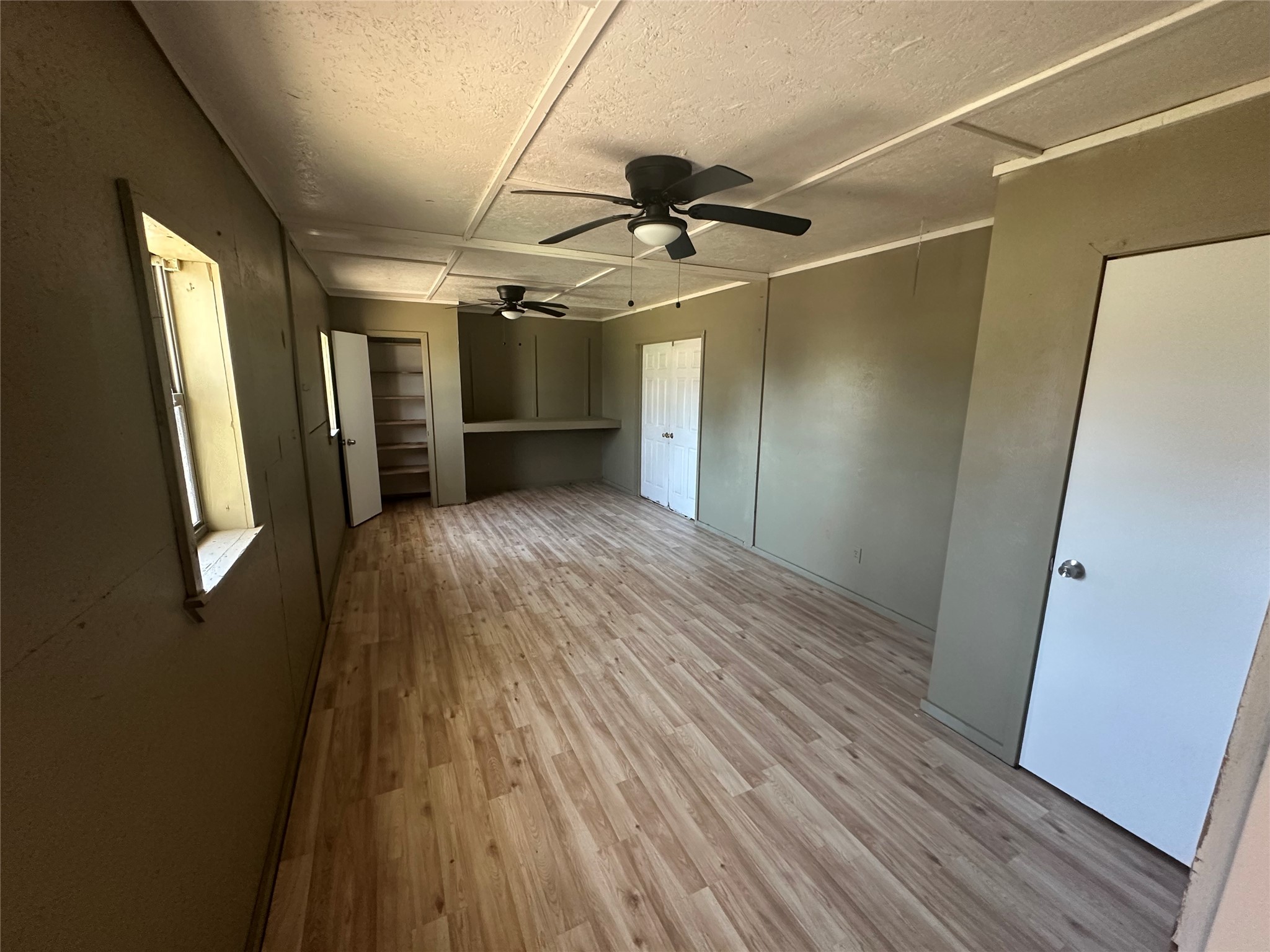1169 Judge Elliott Sherman TX 75092