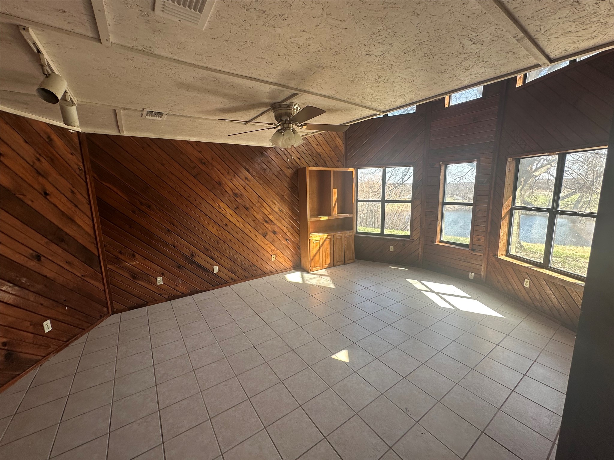1169 Judge Elliott Sherman TX 75092