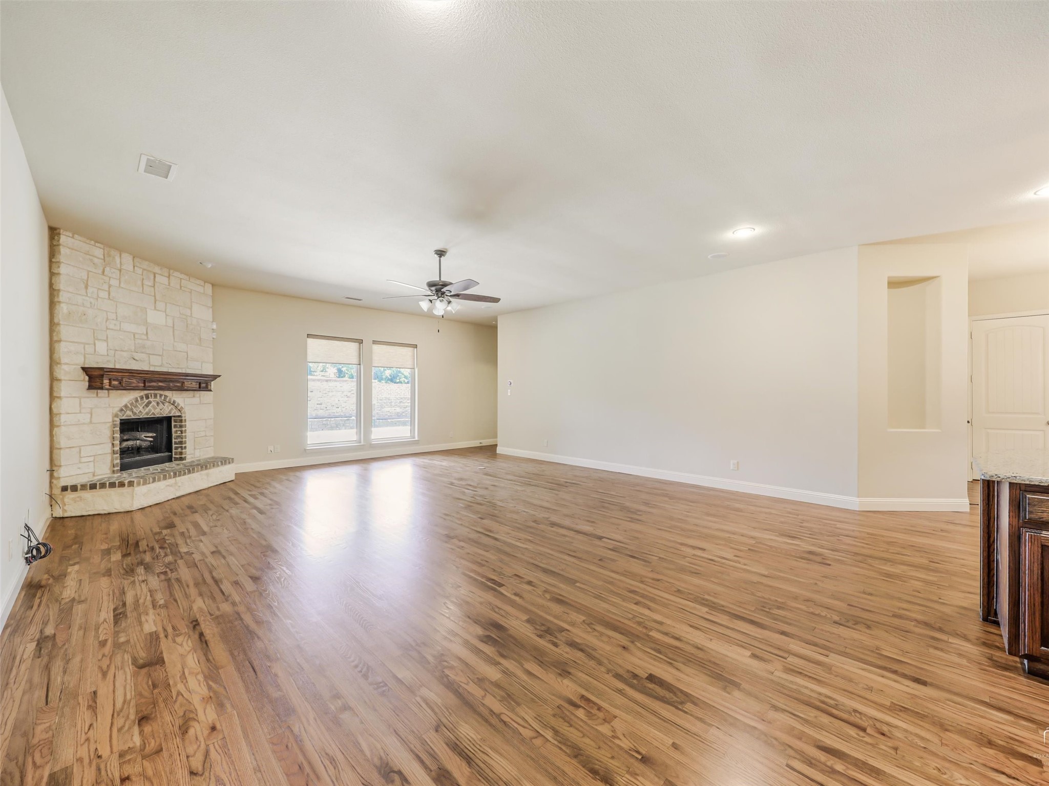 1196 Foster Street Lantana TX 76226