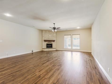 1196 Foster Street Lantana TX 76226