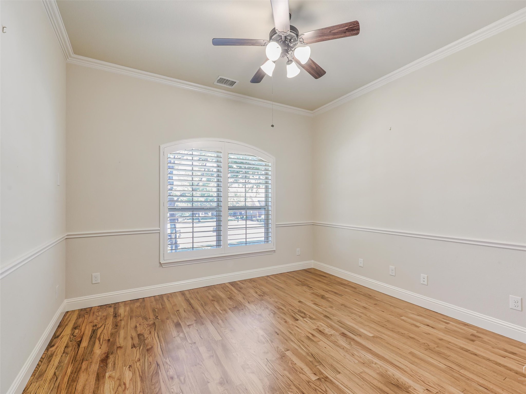 1196 Foster Street Lantana TX 76226