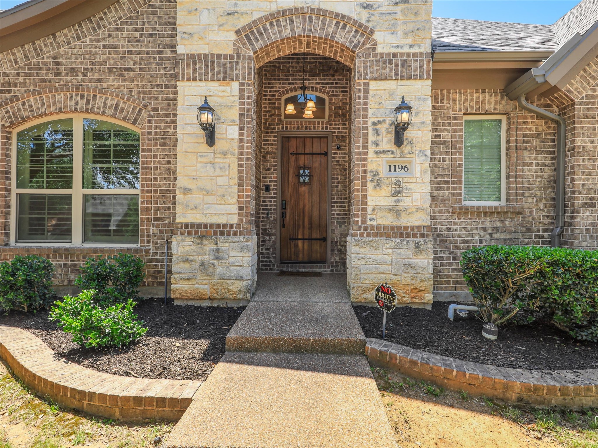 1196 Foster Street Lantana TX 76226
