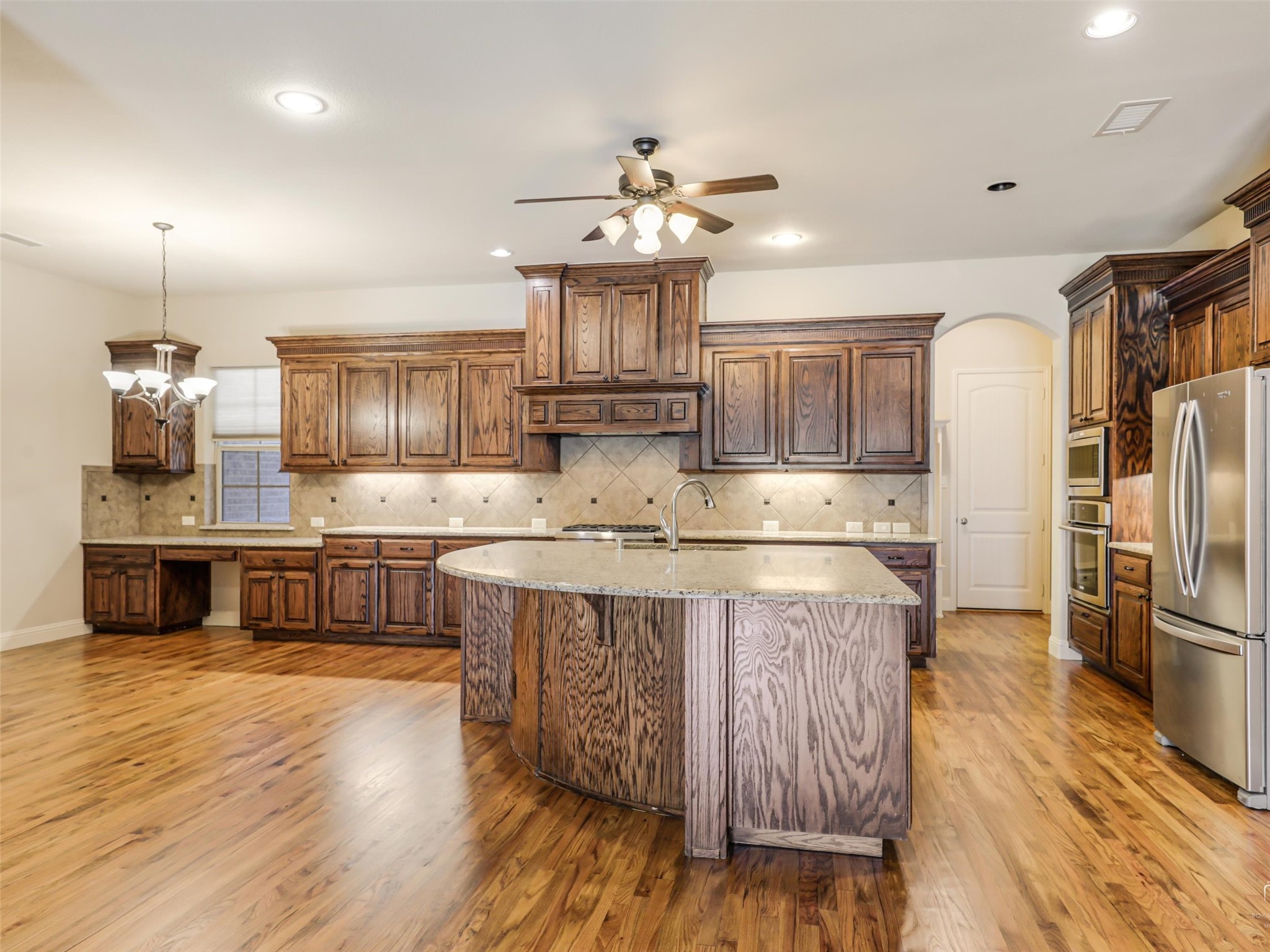 1196 Foster Street Lantana TX 76226