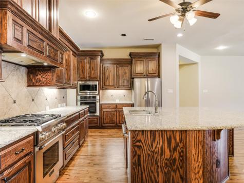 1196 Foster Street Lantana TX 76226