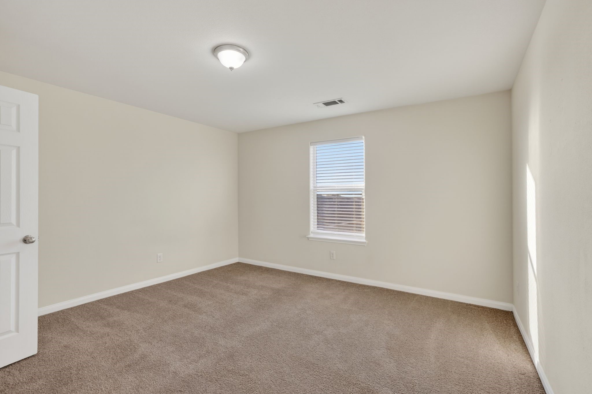 136 Eider Drive Sanger TX 76266
