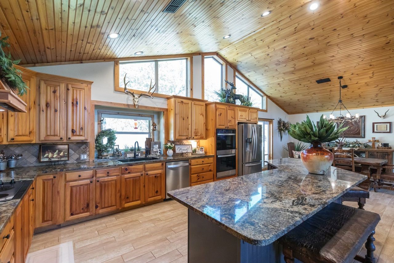 425 County Road 272 Tuscola TX 79562