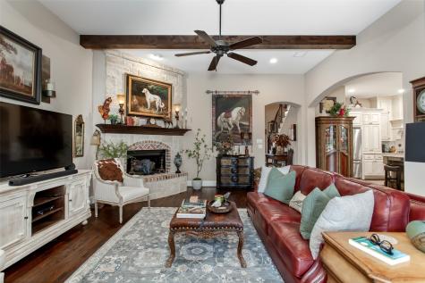 907 Clear Water Drive Allen TX 75013