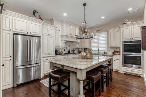 907 Clear Water Drive Allen TX 75013