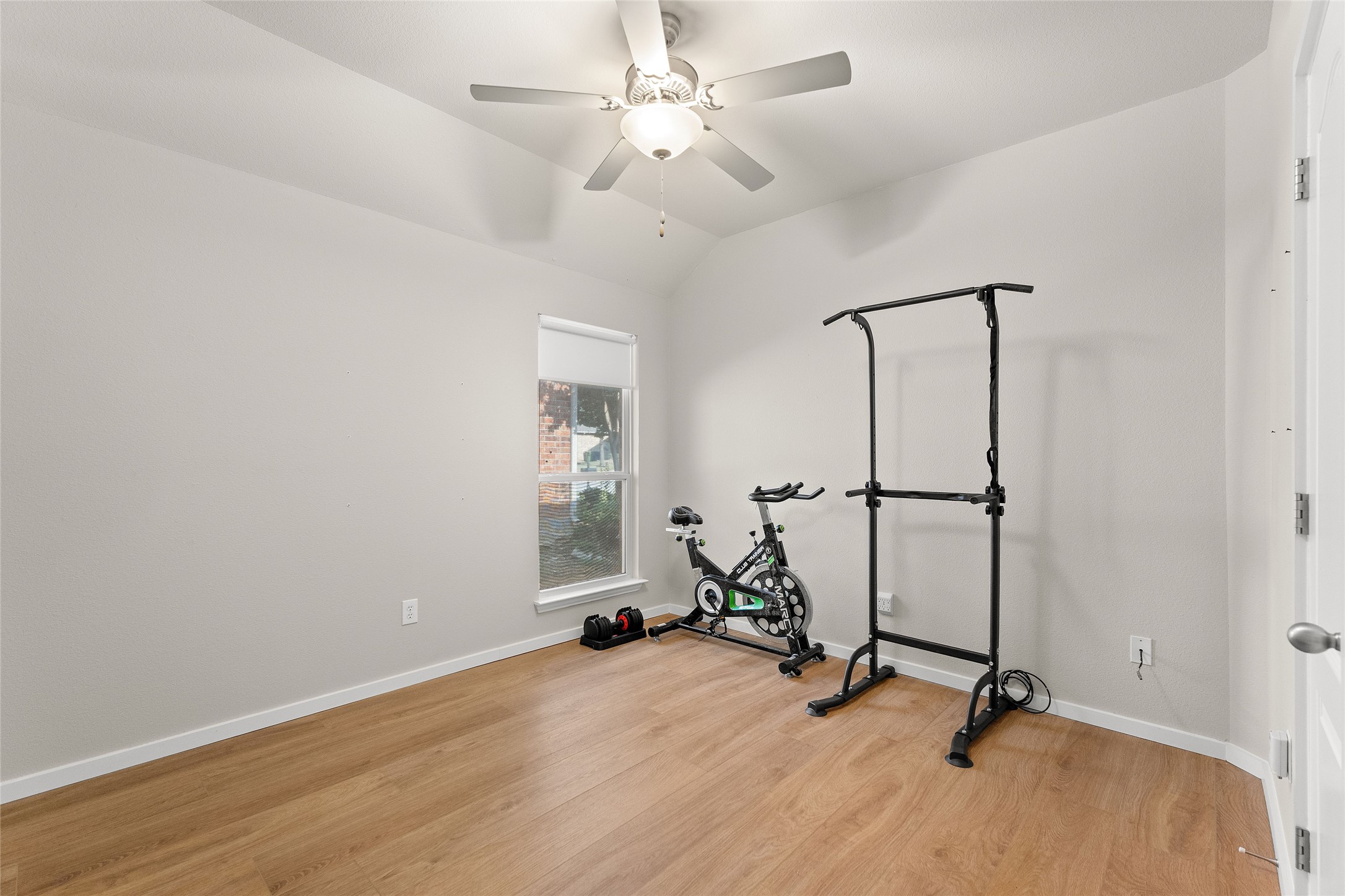 504 Grayson Lane Lake Dallas TX 75065