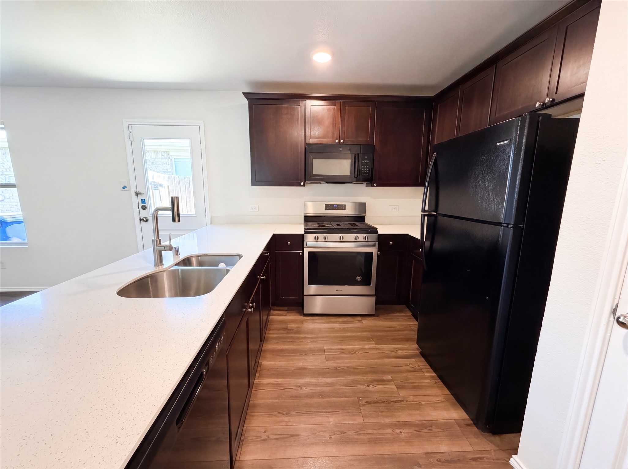 2214 Nightgrove Circle Crandall TX 75114
