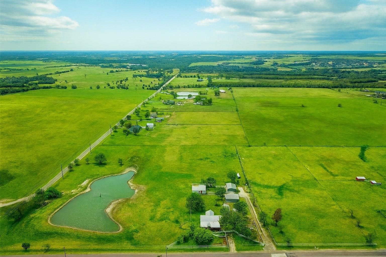 2196 Bledsoe Road Gunter TX 75058