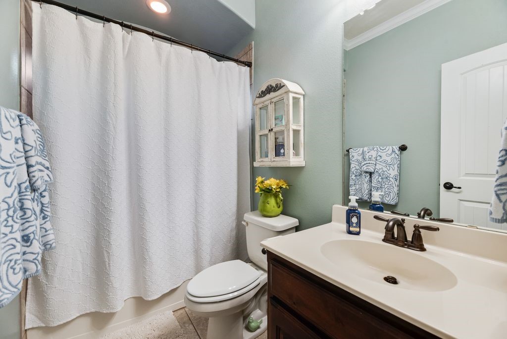 11021 Erinmoor Trail Fort Worth TX 76052