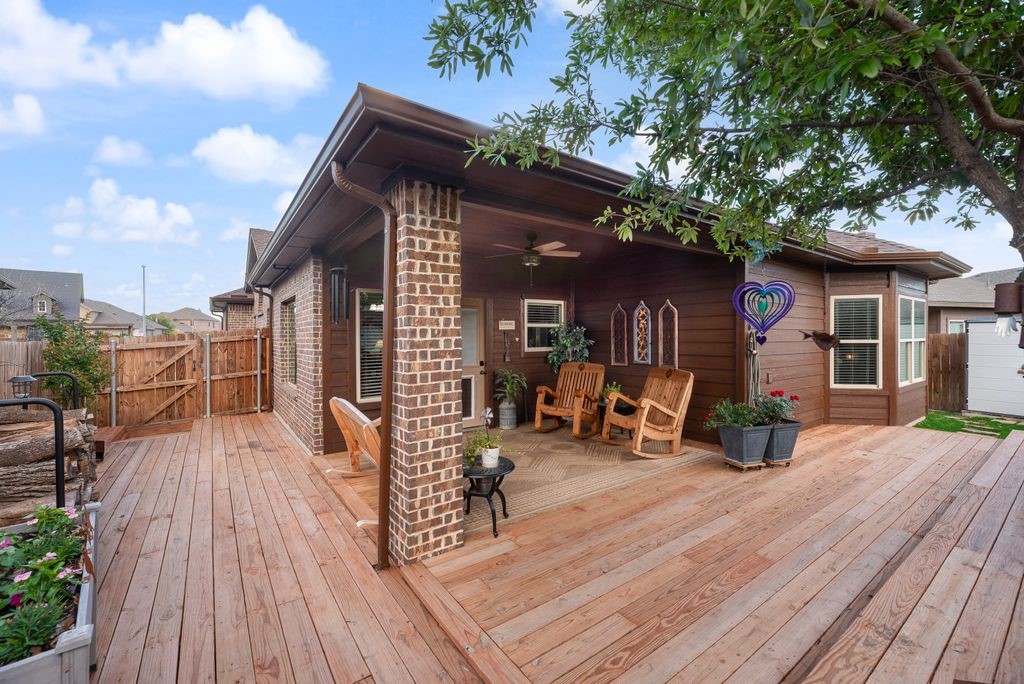 11021 Erinmoor Trail Fort Worth TX 76052