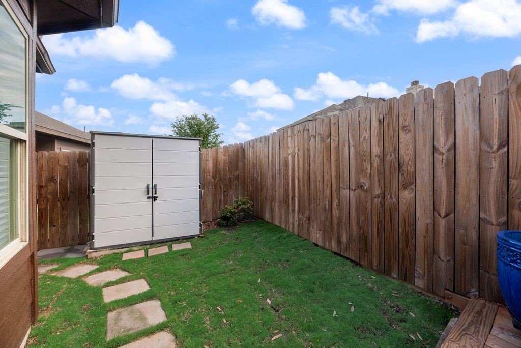 11021 Erinmoor Trail Fort Worth TX 76052