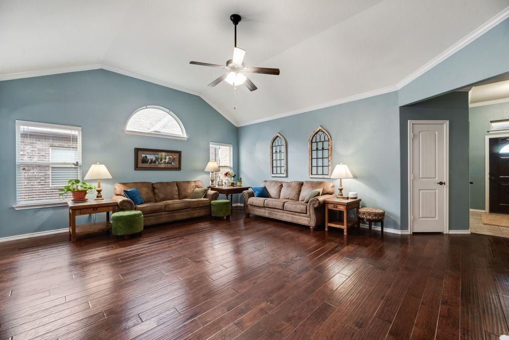 11021 Erinmoor Trail Fort Worth TX 76052