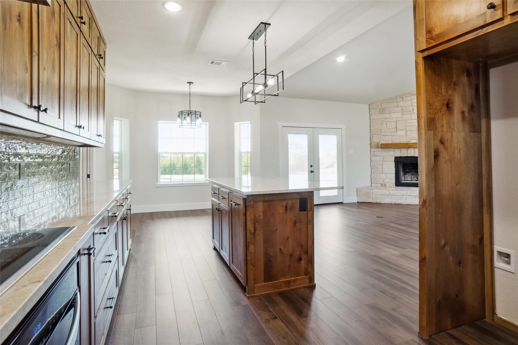 293 County Road 1111 Decatur TX 76234