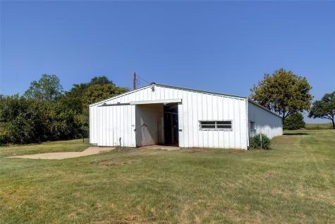 293 County Road 1111 Decatur TX 76234
