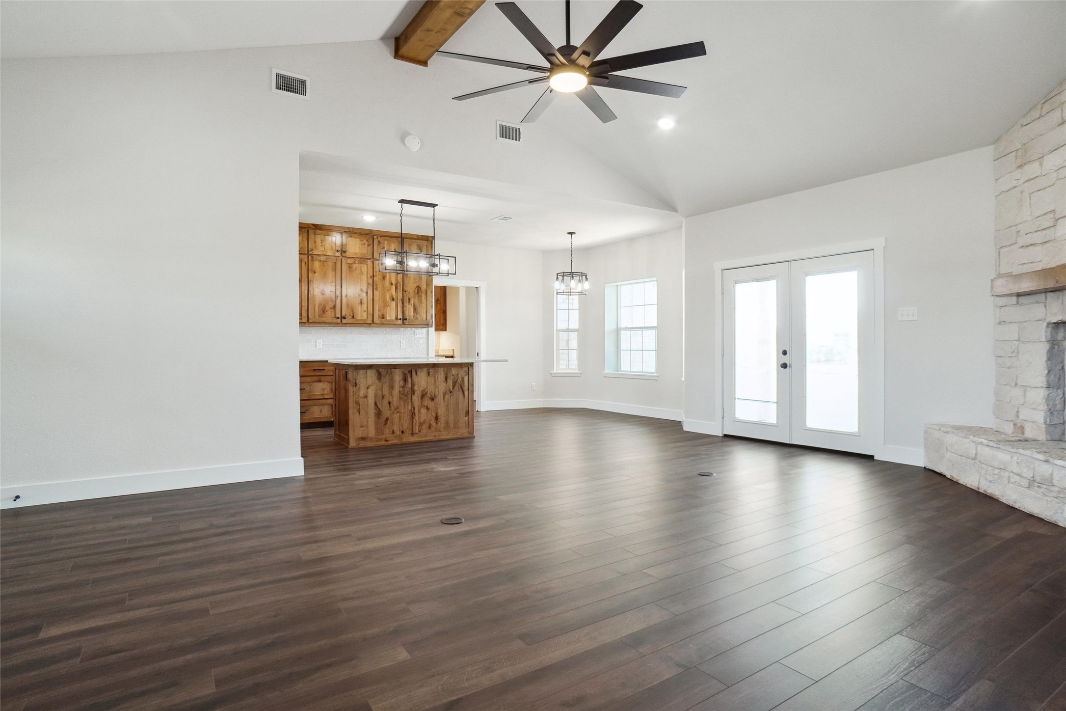 293 County Road 1111 Decatur TX 76234