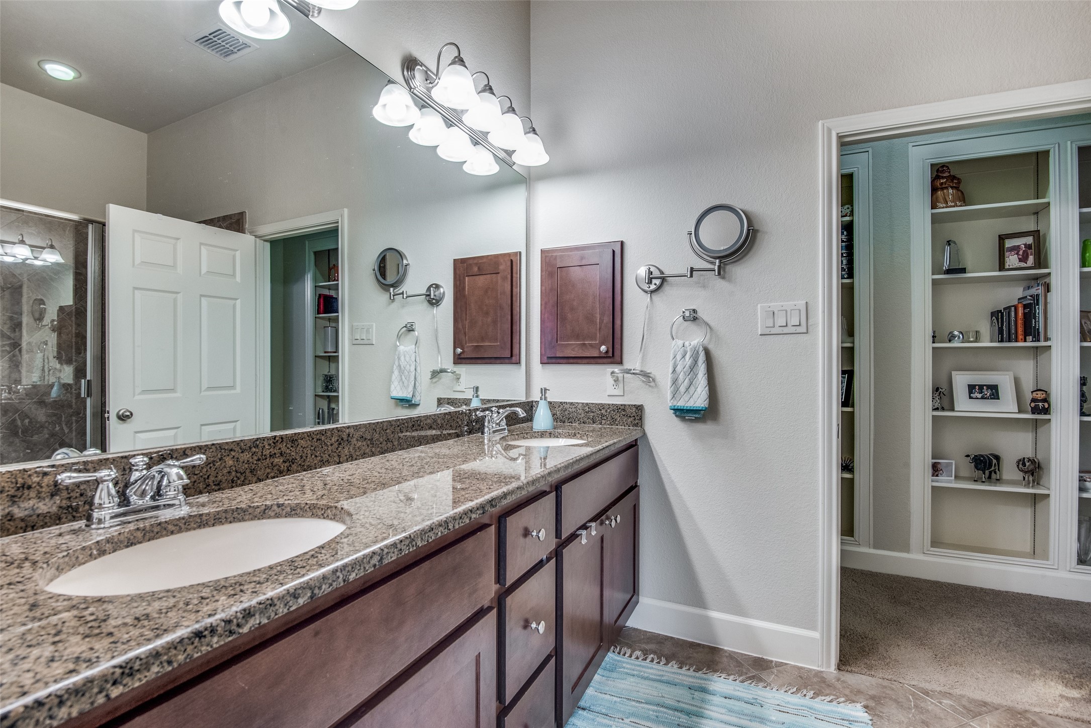 4419 W University Boulevard Dallas TX 75209