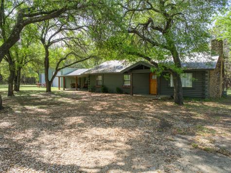 2731 Garrett Lane China Spring TX 76633