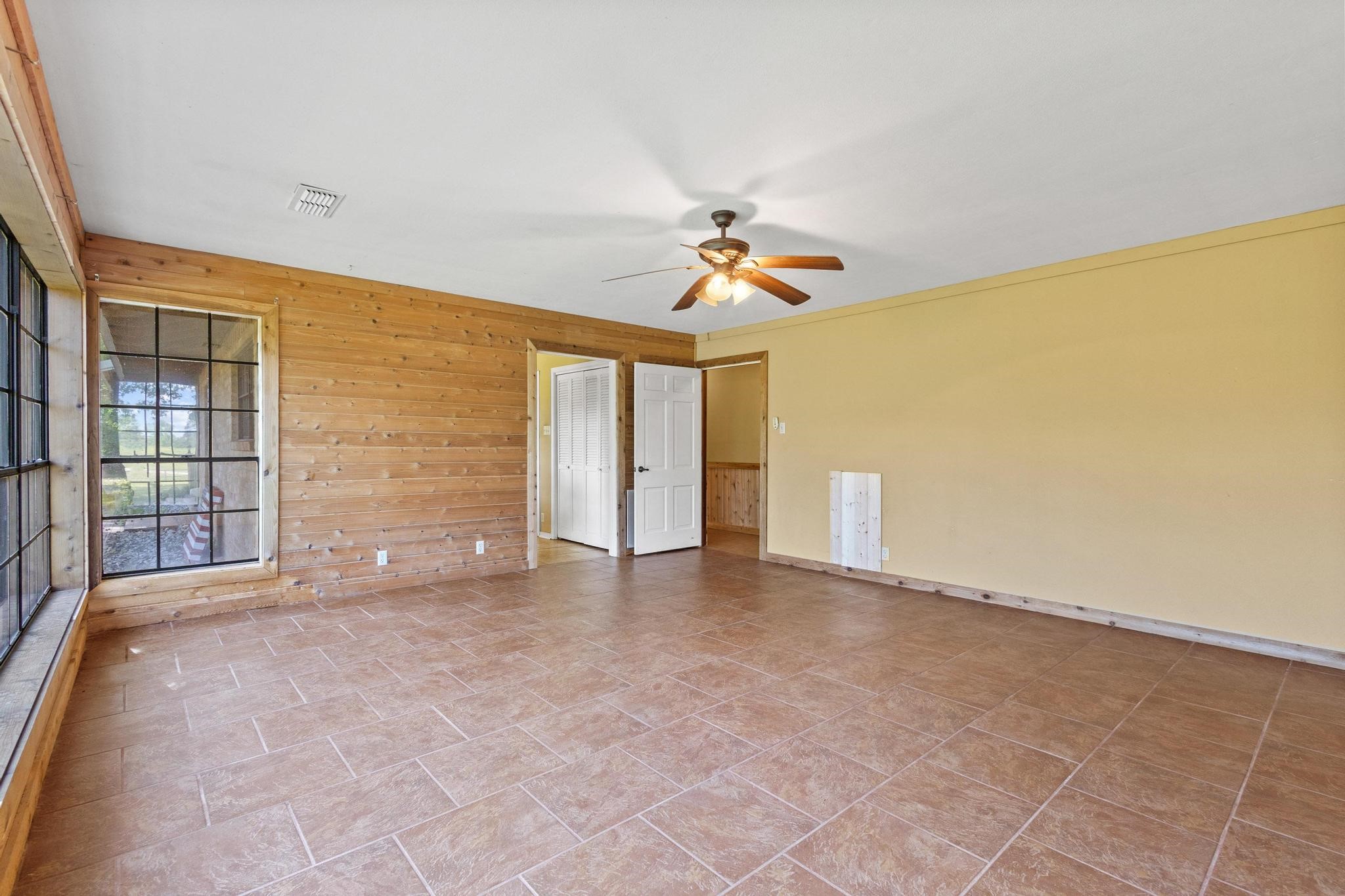 1203 County Road 3100 Clarksville TX 75426