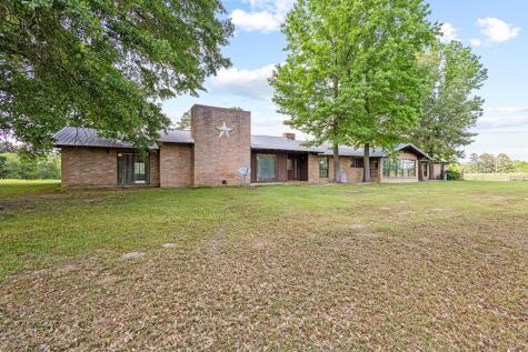 1203 County Road 3100 Clarksville TX 75426