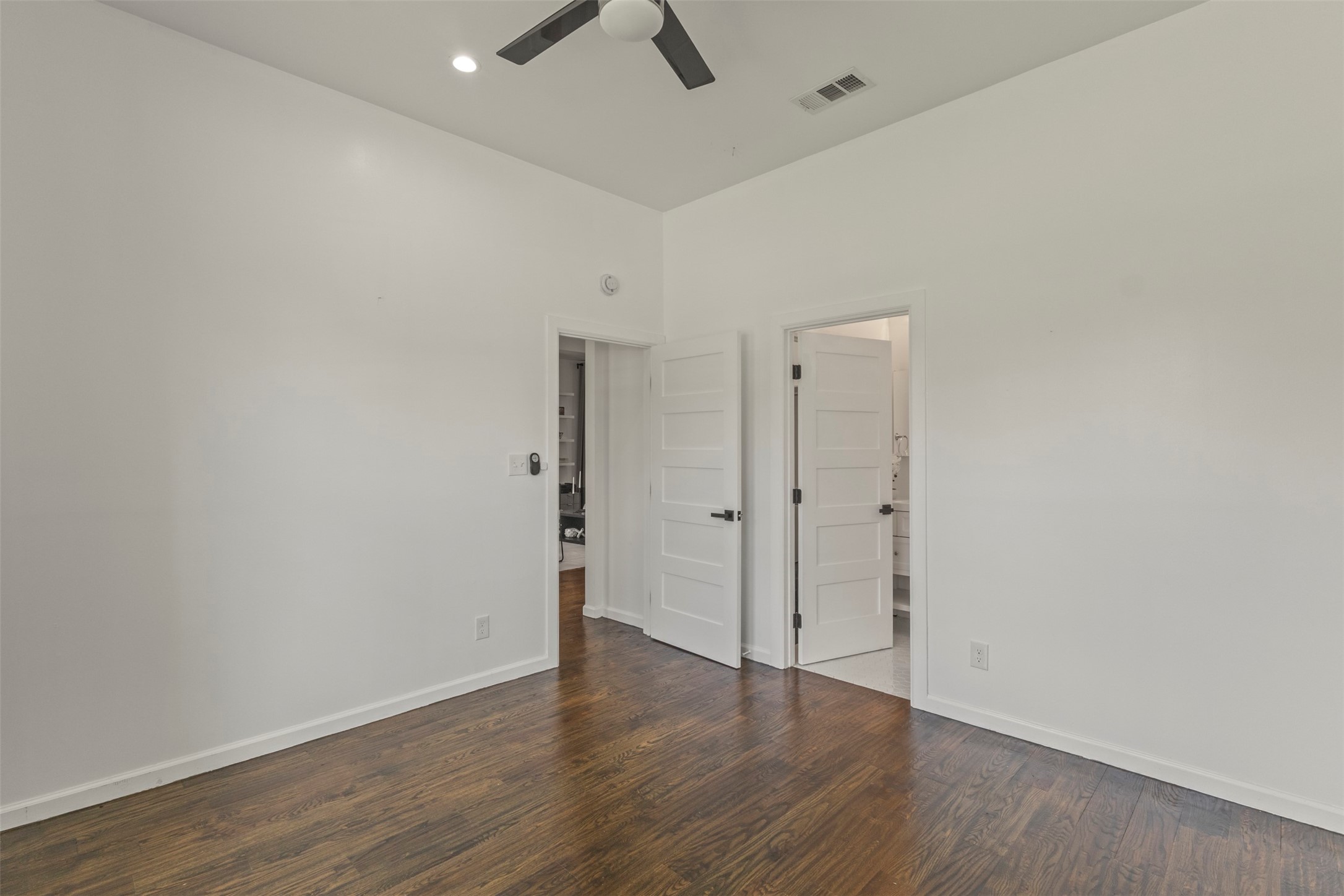 2534 Gladstone Drive Dallas TX 75211