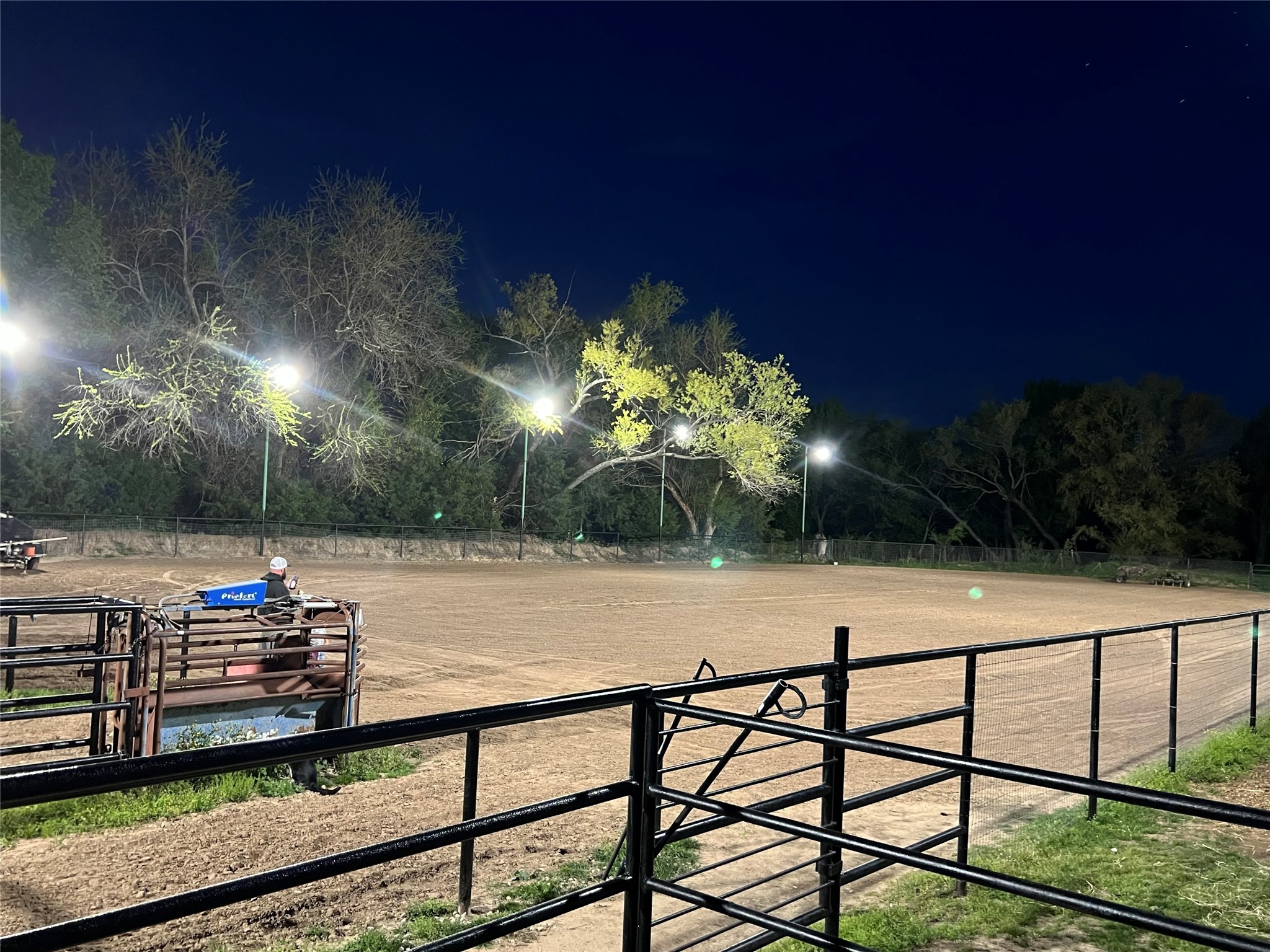171 County Road 1160 Decatur TX 76234