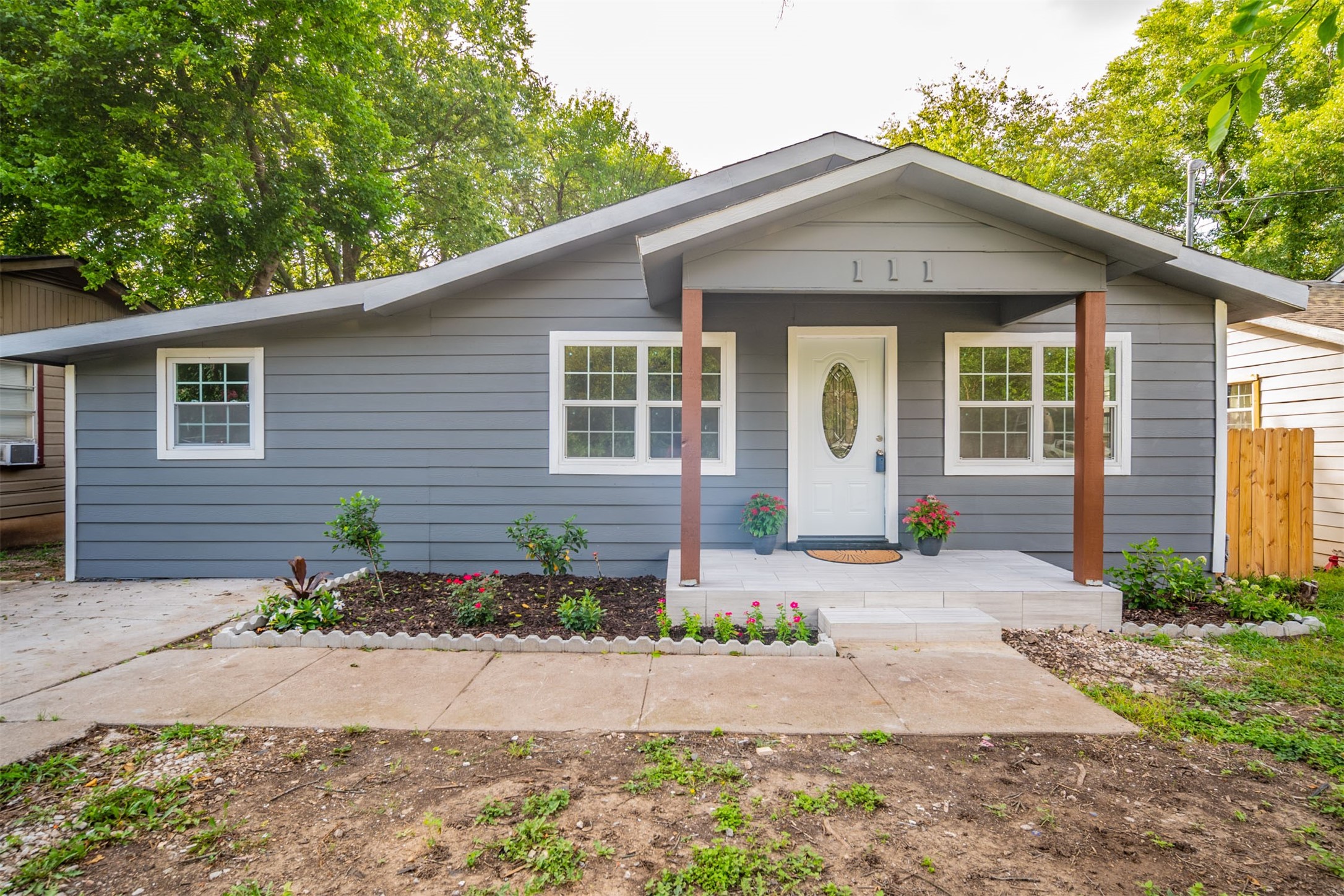 111 Flowers Street Waxahachie TX 75165