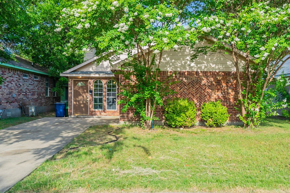 1303 Hamilton Street Mckinney TX 75069