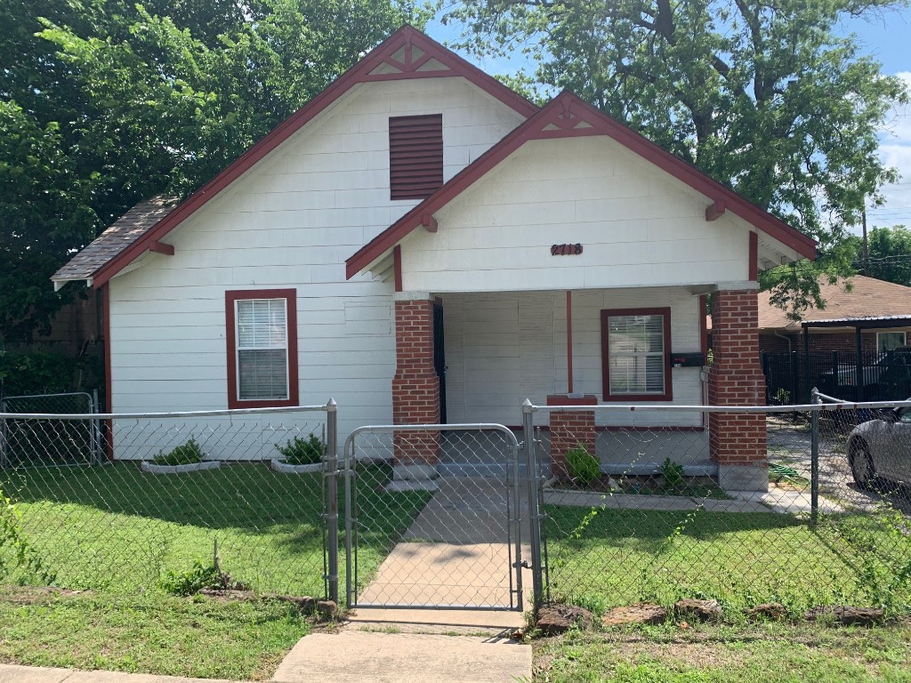 2718 Mckinley Avenue Fort Worth TX 76164