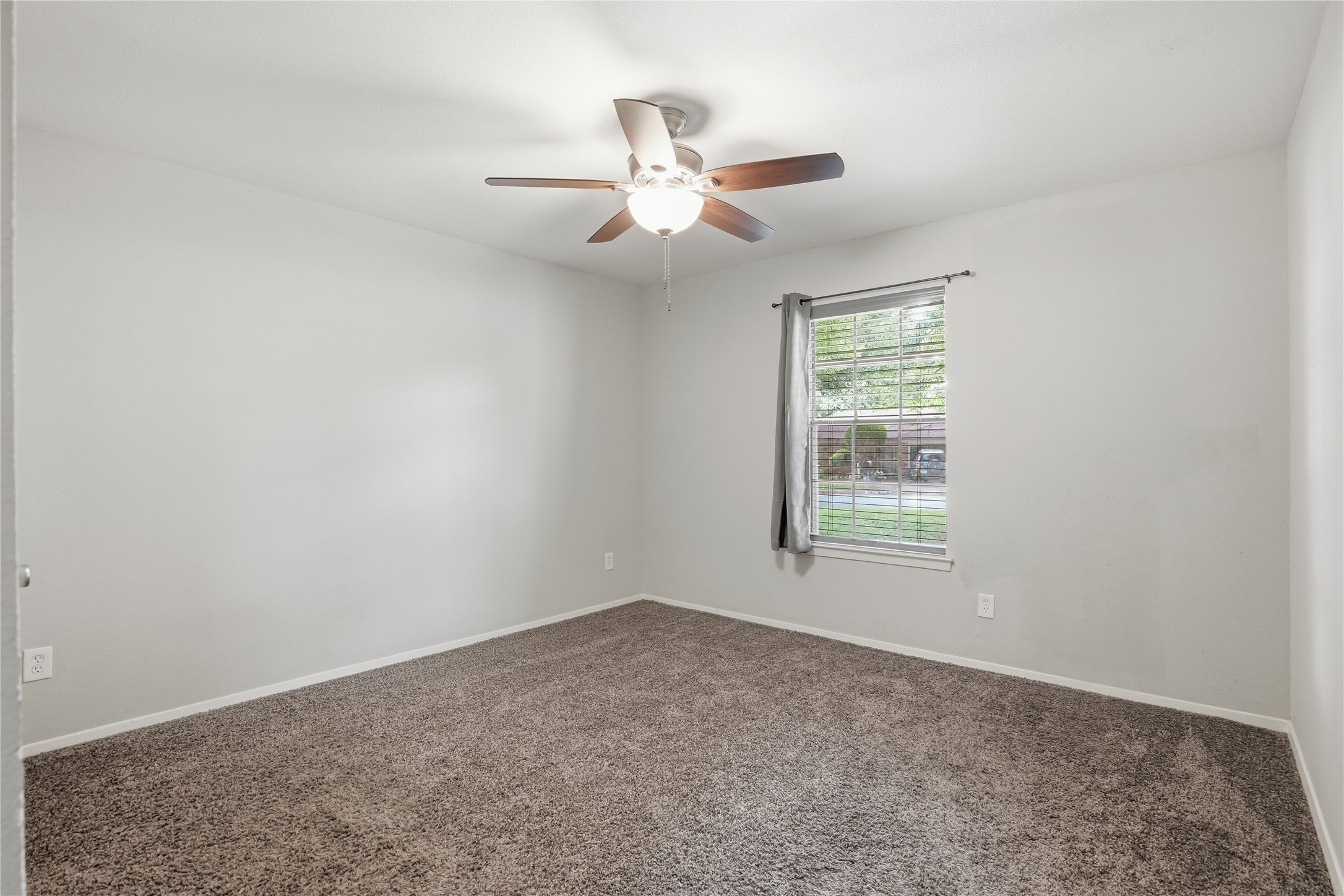 1701 Tobie Layne Street Benbrook TX 76126
