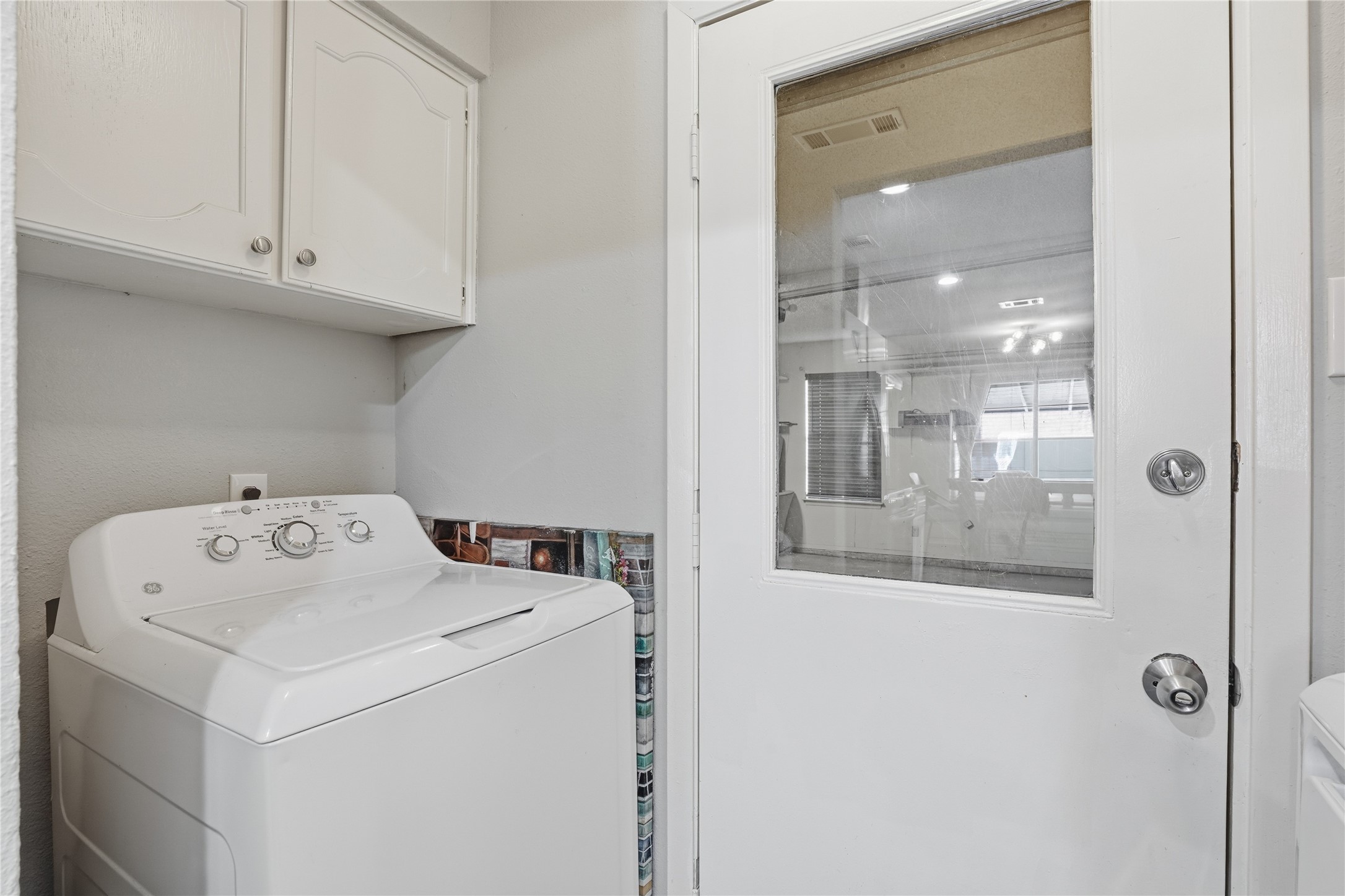 1701 Tobie Layne Street Benbrook TX 76126
