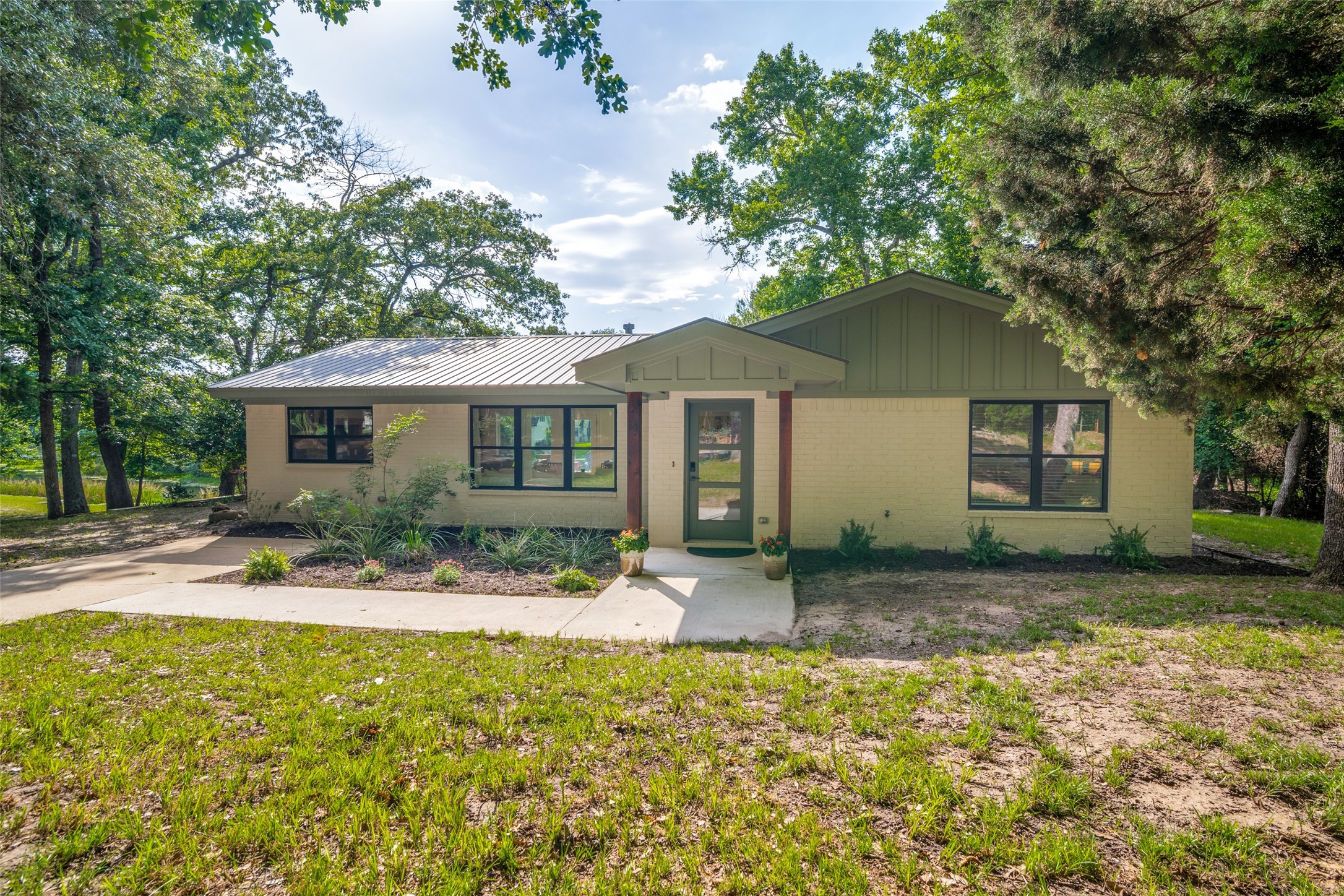 2578 Tanglewood Drive Athens TX 75752