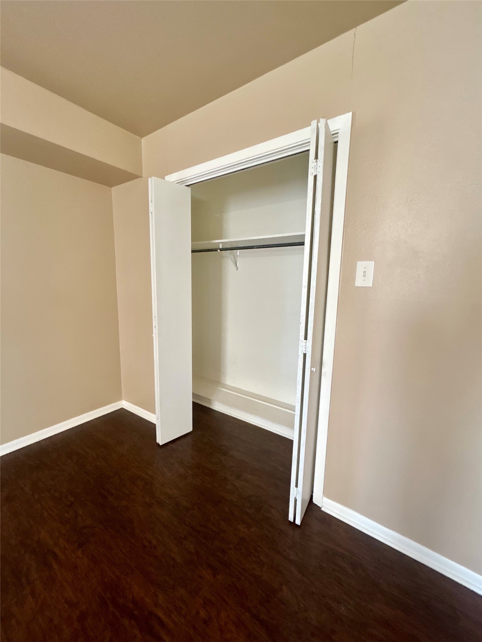 406 NW 5th Street Hubbard TX 76648