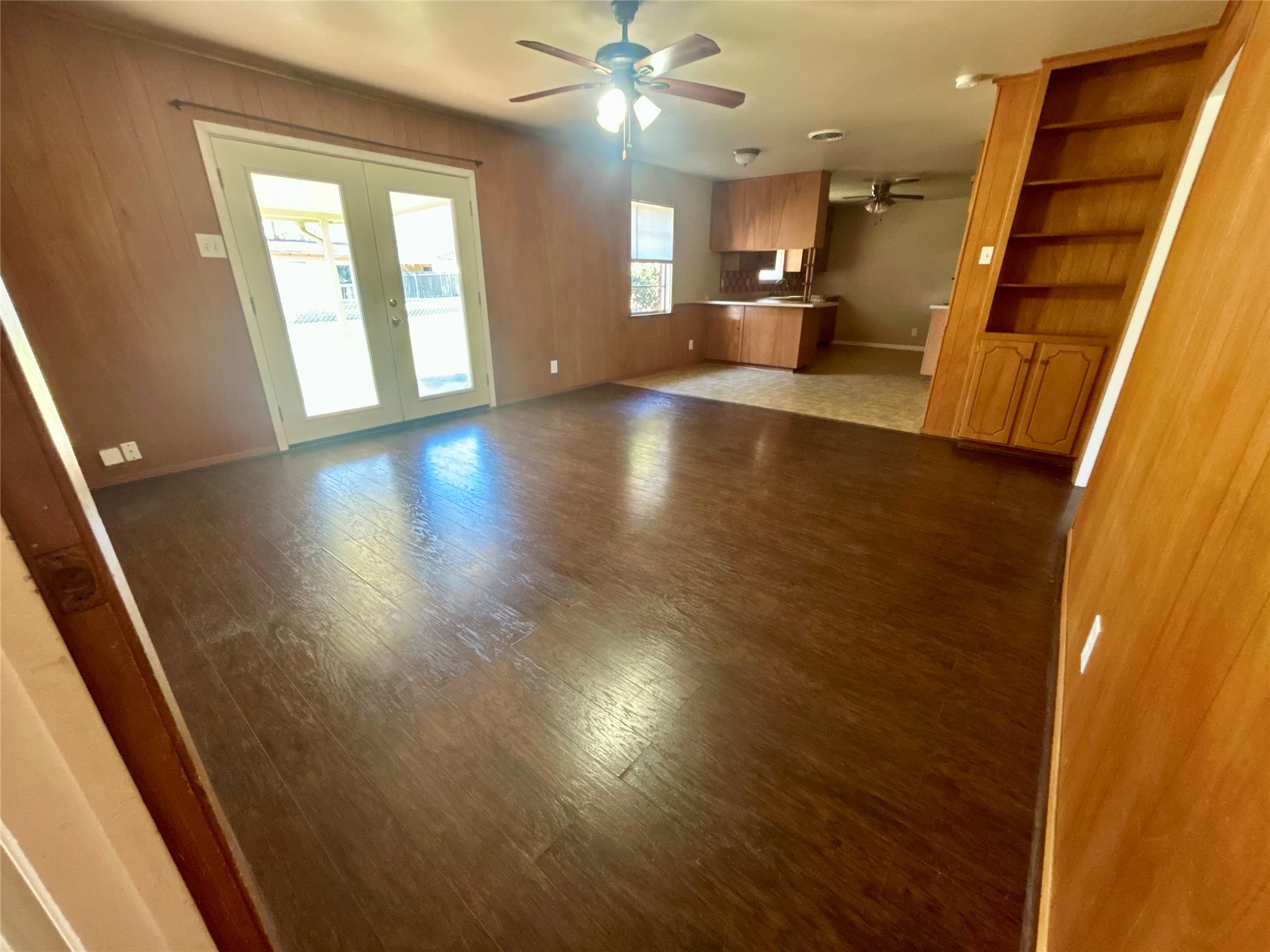406 NW 5th Street Hubbard TX 76648