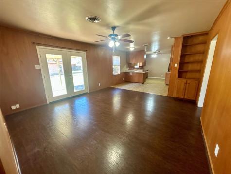 406 NW 5th Street Hubbard TX 76648