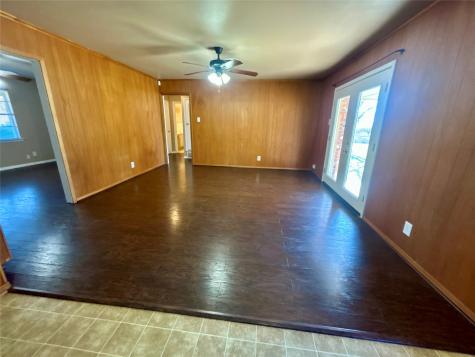 406 NW 5th Street Hubbard TX 76648