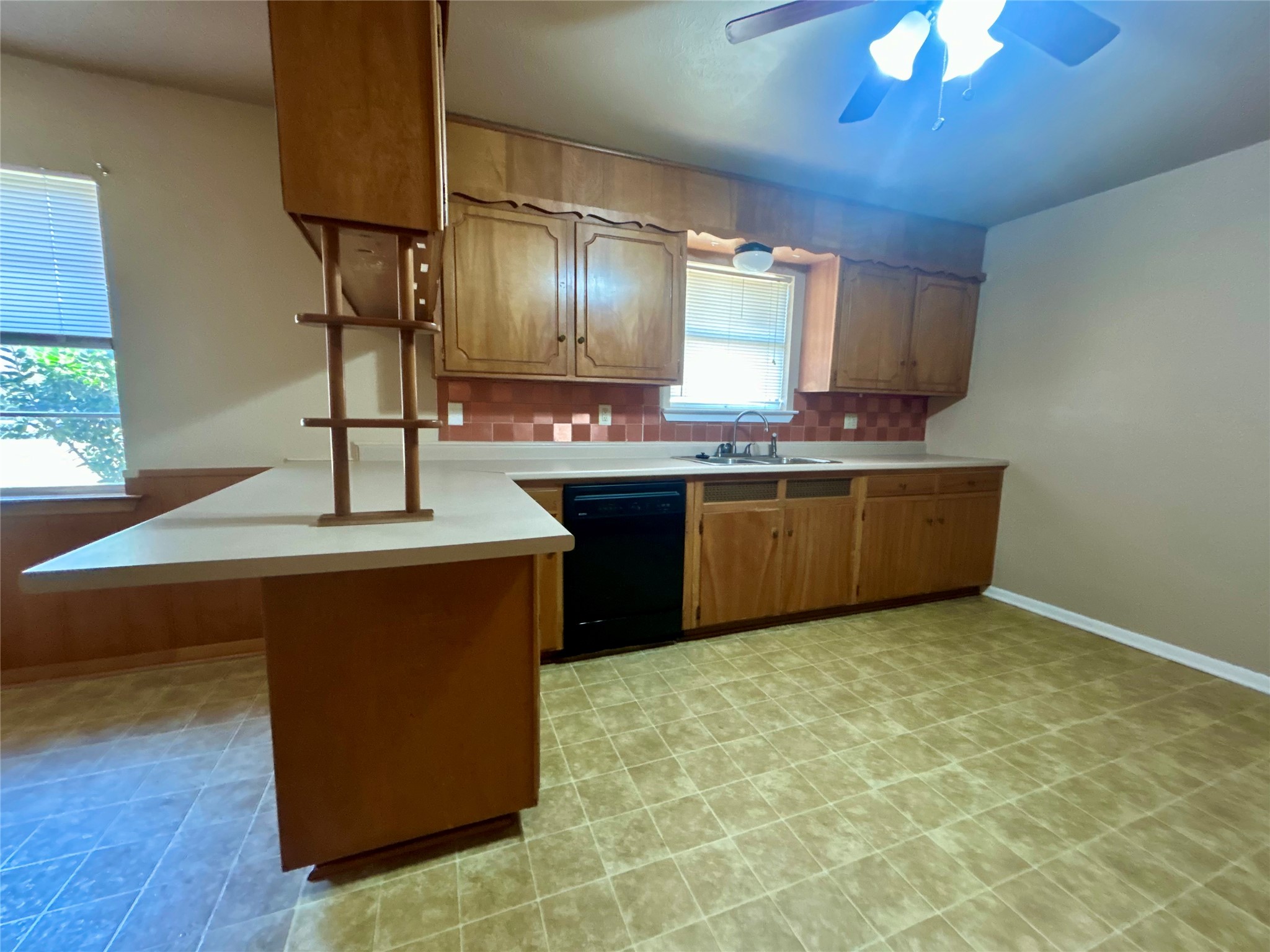 406 NW 5th Street Hubbard TX 76648