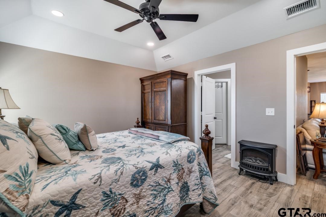 17409 Crossing Circle Lindale TX 75771